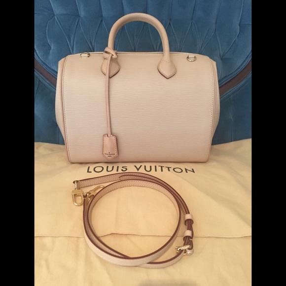 Louis Vuitton Handbags - SOLD